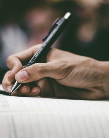 pradamas-gifarry-7KMmMCyn4sQ-unsplash